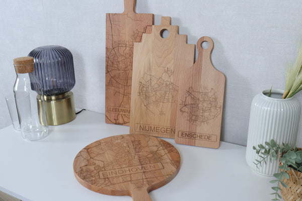 Borrelplank 49x17cm met stadskaart